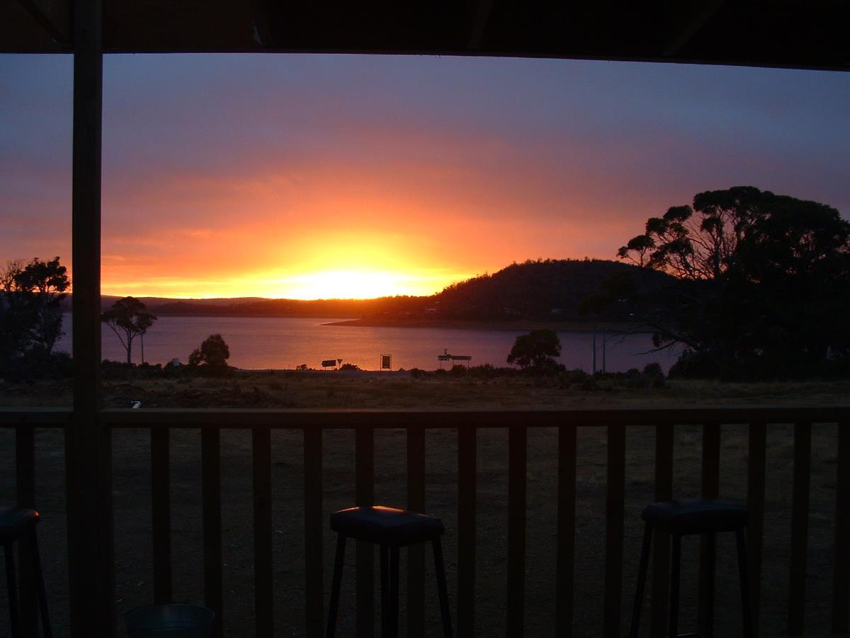 Great Lake Hotel Liawenee Esterno foto